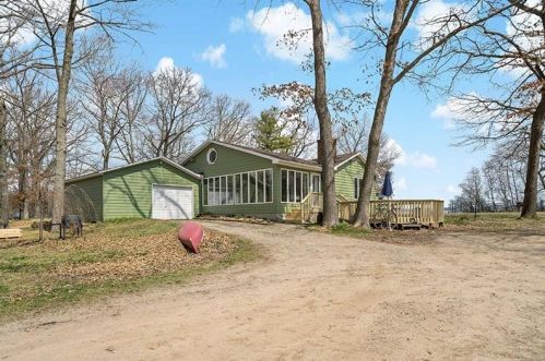 145 Bluebird Spg, Somerset, PA 15501-7139
