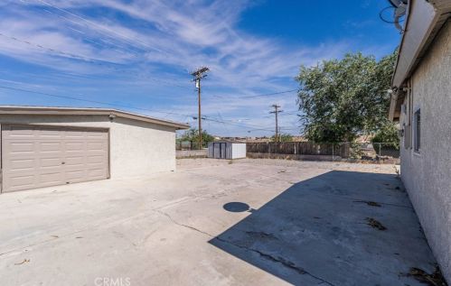 16688 Zenda St, Victorville CA  92395-3936 exterior