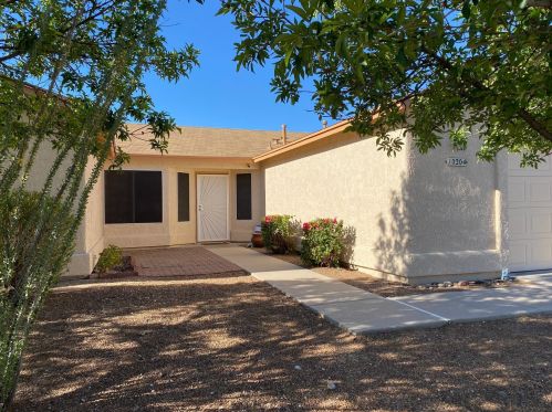 10204 Canyon Meadow Dr, Tucson, AZ 85747-5506