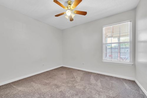 1916 Summer Hills Ln, Fort Walton Beach FL  32547-7036 exterior