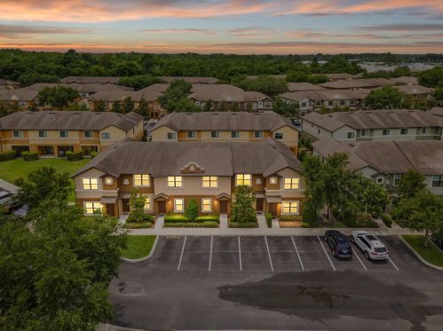 5241 Windsor Lake Cir, Sanford FL  32773-5736 exterior