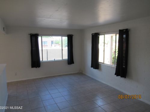 522 El Camino Del Norte, Tucson AZ  85716-5158 exterior