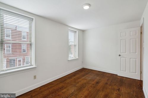 2143 Ellsworth St, Philadelphia PA  19146-2827 exterior