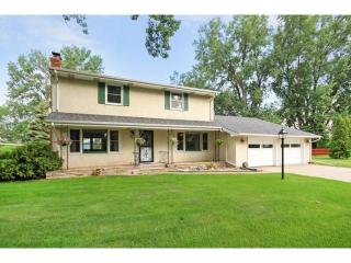 267 69th Ave, Minneapolis, MN 55432-4105