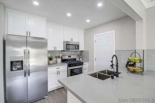 303 Kenton Ave, National City CA  91950-2148 exterior