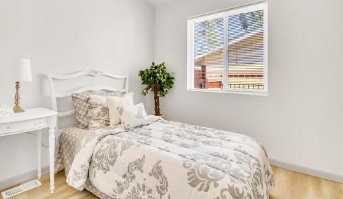 142 M St, Rio Linda CA  95673-2135 exterior