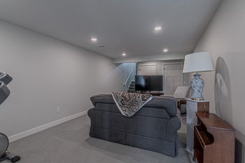 1812 Cypress Trl, New Johannesburg WI  54017-4000 exterior