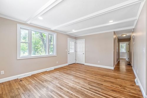 429 Main St, Danville NH  03819-3135 exterior