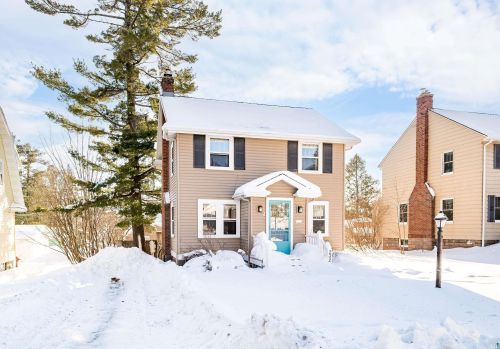 232 Kent Rd, Duluth, MN 55812-1153