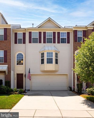 1568 Jason Dr, Riverton, NJ 08077-1558