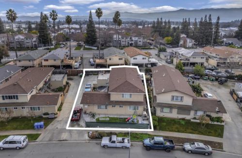 790 Farm Dr, San Jose, CA 95136-1019