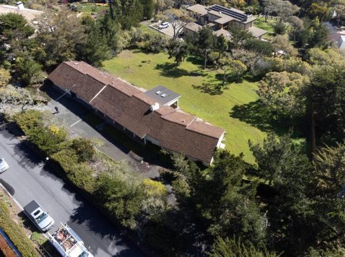 1472 Padre Ln, Pebble Beach CA  93953-3607 exterior