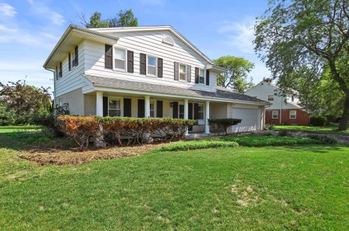 6820 Neil Pl, Milwaukee, WI 53209-2825