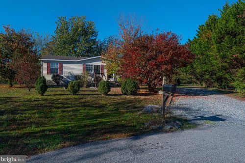 32034 Autumn Ct, Laurel, DE 19956-2038