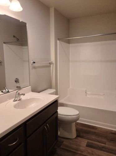 130 Stone Castle Dr, Fond Du Lac WI  54935 exterior