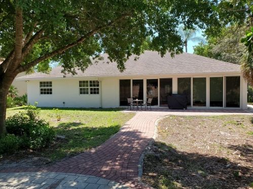 27361 Preservation St, Bonita Springs, FL 34135-5879