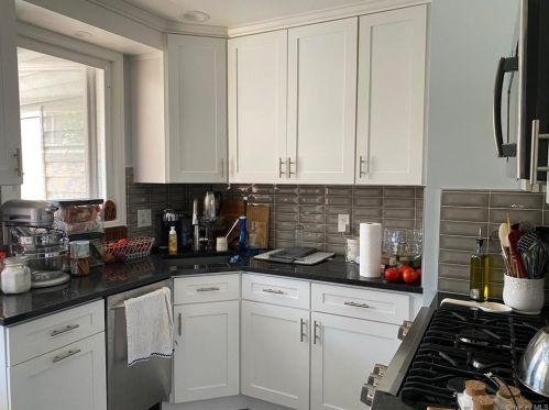1646 Edison Ave, Bronx, NY 10461-4804
