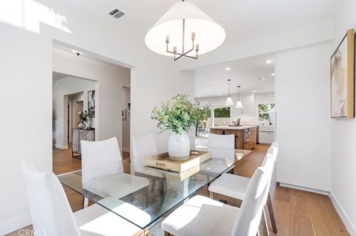 6464 Firmament Ave, Van Nuys CA  91406-6218 exterior