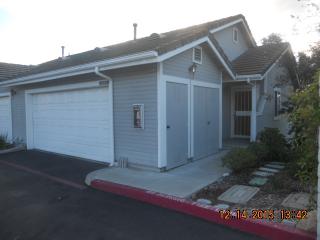 13308 Carriage Heights Cir, Poway, CA 92064-4525