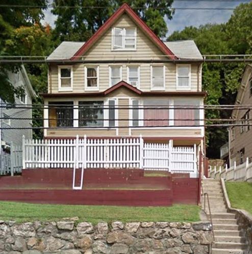 1422 Main St, Peekskill, NY 10566-3112