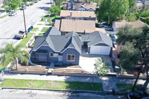 996 Arrowhead Ave, San Bernardino CA  92408-2009 exterior