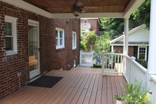 877 Chestnut St, Newton MA 02465-2540 exterior