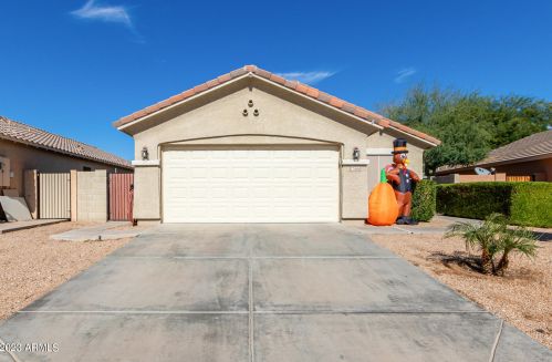 17868 Ventura St, Sun City, AZ 85388-7600