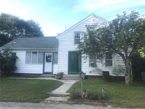 10 Pleasant St, Richmond, RI 02832-3228