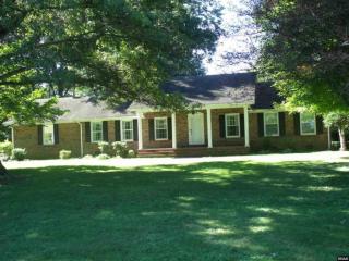 1502 Palestine Ave, Obion, TN 38240-3894