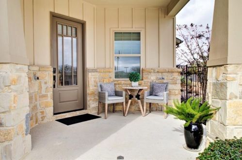 70 Santa Maria St, Georgetown TX  78628 exterior