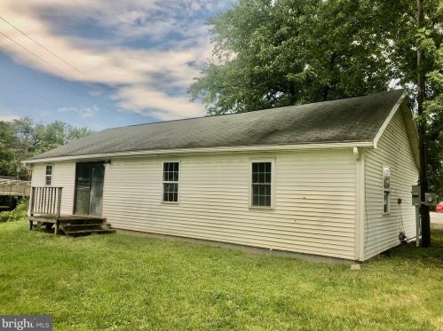 12 Wyrick Ave, Lees Cross Roads PA  17257-1733 exterior