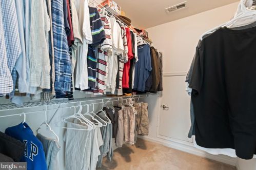 608 Archibald Ln, Florence NJ  08518-4010 exterior