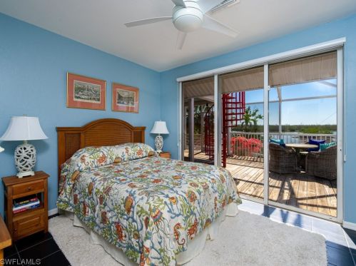 5721 Sanibel Captiva Rd, Sanibel FL  33957-2309 exterior