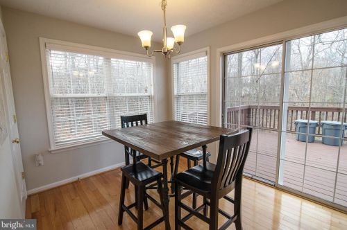 3809 Alberta Dr, Fredericksburg VA  22408-7713 exterior