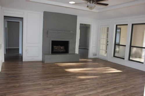 806 Mount Vernon Dr, Richardson TX  75081-5338 exterior