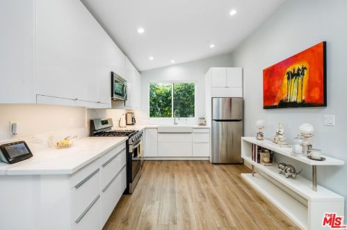 4552 Ethel Ave, North Hollywood CA  91605-4703 exterior