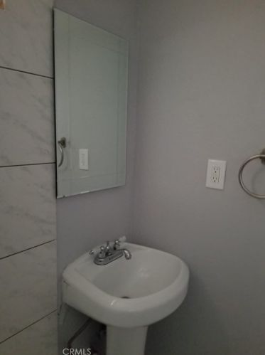 7233 Painter Ave, Whittier CA 90602-3556 exterior