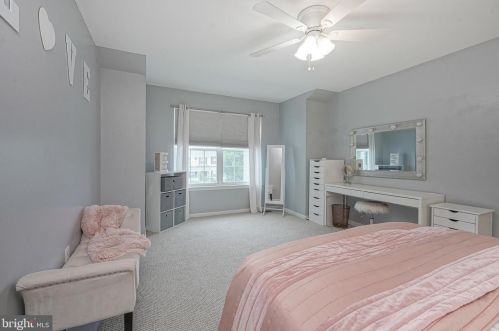 9 Flemish Way, Lumberton Township NJ  08048-4527 exterior