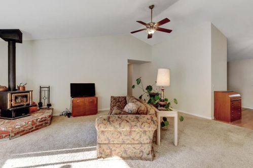 17155 Oscar Dr, Grass Valley CA  95949-7220 exterior