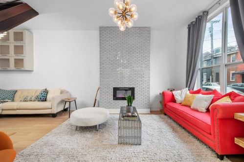 131 44th St, Pittsburgh PA  15201-3037 exterior