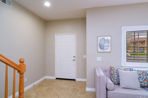 46438 Vianne Ct, Temecula CA  92592-3328 exterior