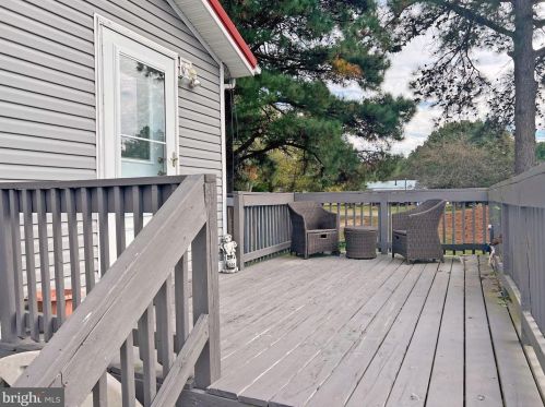 98 Hitch Pond Cir, Seaford, DE 19973-6219
