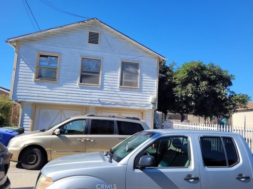 4600 170th St, Lawndale, CA 90260-3211