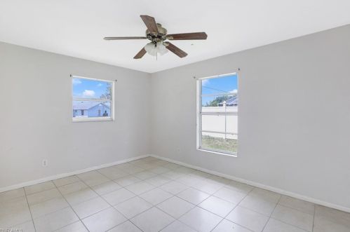 264 Ground Dove Cir, Lehigh Acres FL 33936-6931 exterior