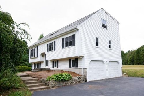 24 Plantingfield Rd, Mansfield, MA 02048-2040