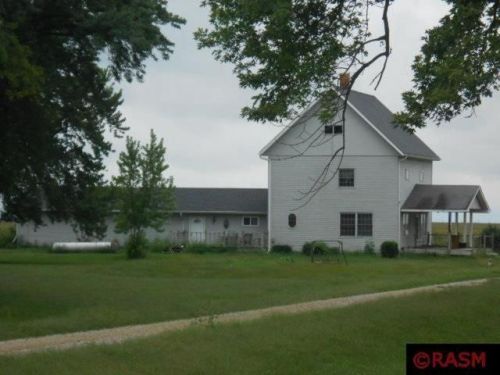 42794 40th St, Elmore, MN 56027-2092