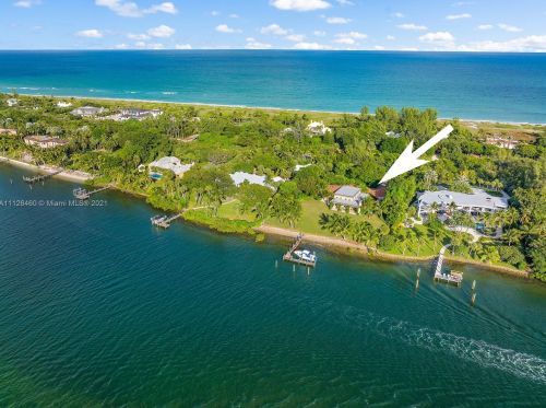 488 Beach Rd, Hobe Sound, FL 33455-2705