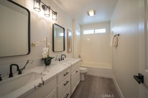 5 Ponte Sonata, Lake Elsinore CA  92532-0236 exterior