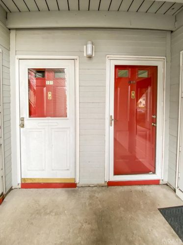 100 Morgan Pl, East Brunswick NJ  08816-5009 exterior