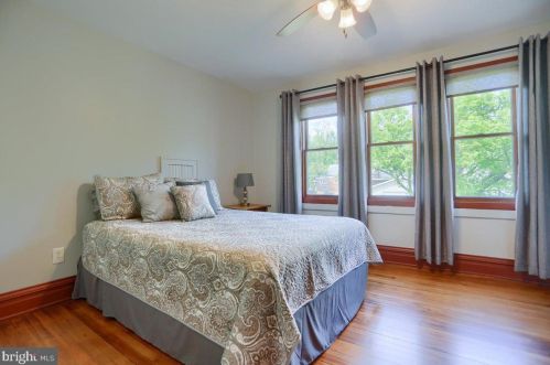 388 High St, Highspire PA  17034-1406 exterior